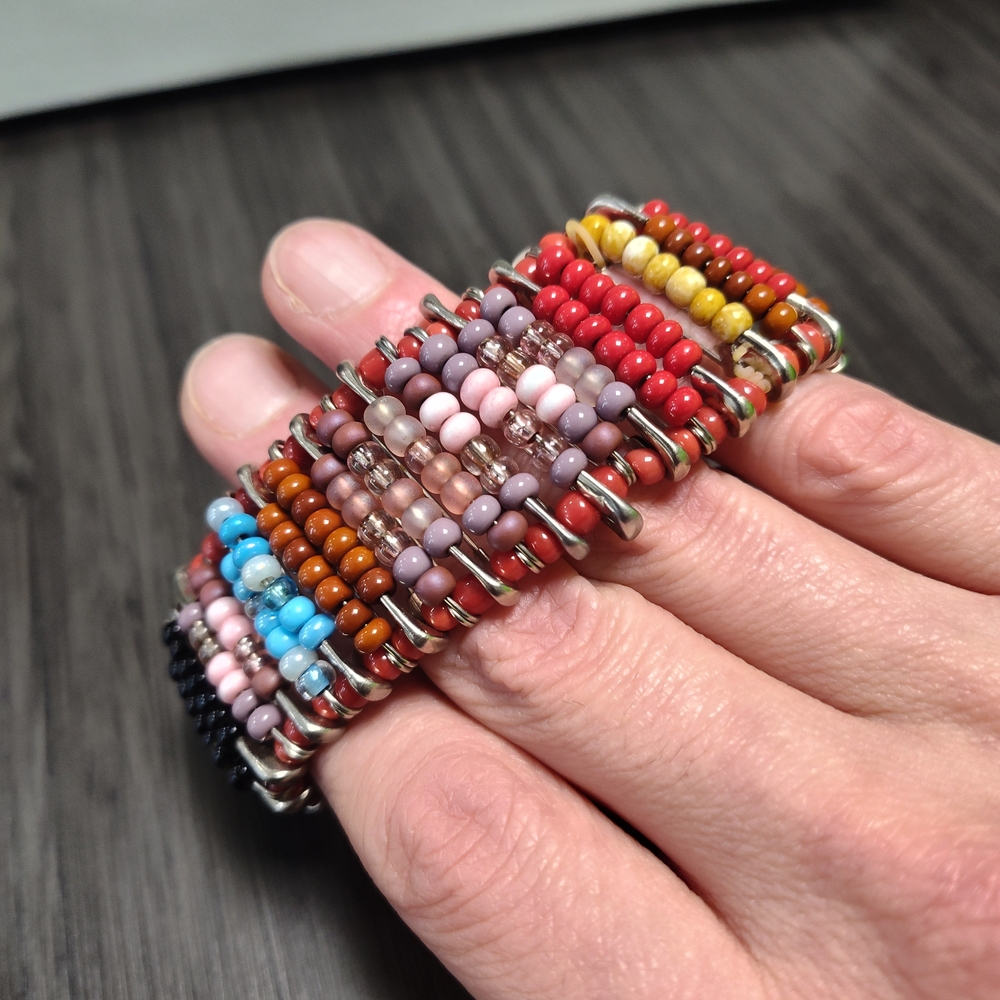 Colorful Stretch Safety Pins Beaded Bracelet